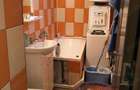 inchiriez apartament doua camere numai pentru elevi la scoala