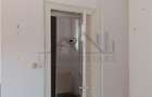 Tatarasi zona Piata Chirila teren 530mp cu casa si anexe (pretabil si