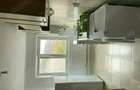 Vand apartament cu doua camere.