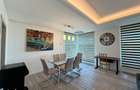 Iancu Nicolae | Bloc boutique | Langa British School - 5