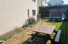 Apartament cu gradina si 2 parcari, in Europa