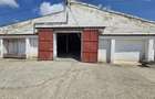 Inchiriez hale industriale (1700 mp / 500 mp) si platforma betonata - 4