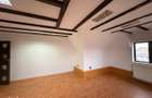 De vanzare etaj+mansarda+pod 240 mp/curte proprie Buzau central - 6