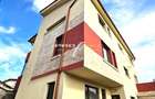 Apartament 3 camere intr o vila P 2E cu cate un apartament p - 14