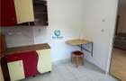Inchiriere garsoniera decomandata in bloc de apartamente,intrare Raca - 6