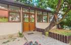 Apartament 3 camere  la curte  - Odobescu - 34