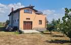 Casă cu 7 camere cu Teren 8000 Mp în Cosmești - 16