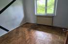 Inchiriez apartament cu 3 camere - 1