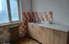 Inchiriez apartament cu 3 camere semidecomandat in centru - 4