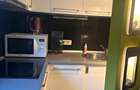 Apartament cu 3 camere, 2 băi, etaj 2, mobilat și utilat