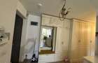 Apartament cu 3 camere ?i garaj, Siret - 2