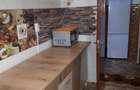 Apartament 2 camere, etaj 1/4, zona Podu Ros