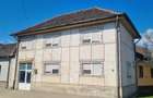 Casa de vanzare+spatiu comercial.Localizare-Beius,str.Burgundia Mica nr 31 A - 3