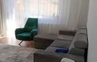 Apartament cu 3 camere semidecomandat în Florești
