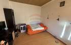 Casa de vanzare in centrul orasului Campulung la pret de apartament - 8
