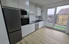 Apartament 3 camere,2 terase,2 bai,95mp,zona Centrala