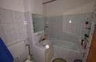 Apartament cu doua  camere zona Combinat - 10