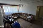 Vand ap cu 3 camere zona Scoala 5