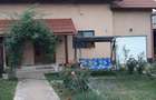 Casă cu Teren 1268 Mp în Central - 1