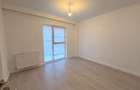 Apartament 3 camere, 72 mp, gradina 43 mp si garaj, zona Cetatii!