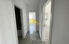 APARTAMENT CU 3 CAMERE IN ZONA SEMICENTRALA - 8