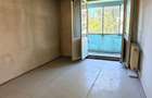Apartament semidecomandat în Militari