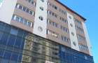 Inchiriez apartament 3 camere, DECOMANDAT, 80 mp Ultracentral, Campulung Moldovenesc