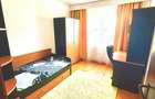 Proprietar inchiriez ap 3 camere cu AC, 2 bai, utilat, bl anvelopat - 3