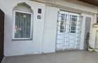 Spatiu de inchiriat pe str. Cetatii nr 46, compus dintr-o camera (3,2x3,5), hol 1x1,5 ?i baie 1x1,5.