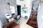 Casa ?i spa?iu comercial de vanzare, 350 mp, zona Tarn? - Tarnaveni (Mures)