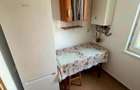 De inchiriat apartament cu 2 camere, etajul 3, decomandat 1300lei/luna - 1
