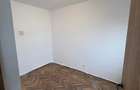 Vand apartament 4 camere zona Dacia