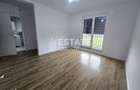Duplex cu 5 camere despartit prin garaj in Giarmata