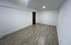 De vanzare Apartament 2 camere, zona Liceul Sportiv. - 1