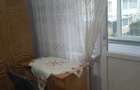 Piatra Neamt - Inchiriez camera din apartament la una sau doua eleve - 2