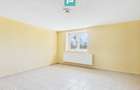 Casa cu 8 camere pentru investi?ii in Maciova CS