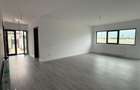 Casa parter 5 camere - 10