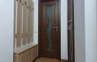 Central - Inchiriere casa, curte comuna - Str. Crinului - 4