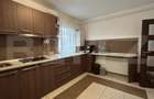 Apartament cu 3 camere, în curte privată - 2