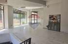 DE INCHIRIAT Spatiu comercial 230 mp S+P+E1+M Dinicu Golescu - 8