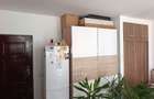 Apartament cu 3 camere semidecomandat, mobilat în Florești