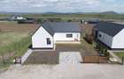 Casa Single / Structura Lemn / Finisaje Incluse - 1