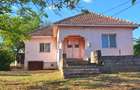 Casa de vanzare cu teren generos de 1.686 mp, Comuna Calarasi, Dolj - 1