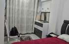 Inchiriez apartament in orasul Iasi ,Valea Adanca ,15 min pana la statia de tranvai ,strada Pepinierii nr 7 . Parcare pentru masina ,pret negociabil