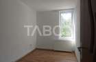 Apartament la curte 35mp 2 camere pivnita gradina str Magurii Cisnadie - 6