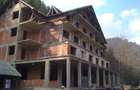 Vanzare/Parteneriat hotel P+2+M la Cornet, Valea Oltului, iesirea din autostrada strategica