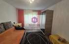 Inchiriez apartament 2 camere Micro 3 - 1