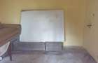 Casa cu 2 camere, teren 3000 mp, padure - 18