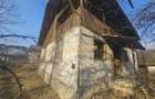 Teren 1000 mp si casa renovabila in Valcanesti . - 12