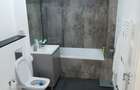 Proprietar Vand apartament 3 camere central